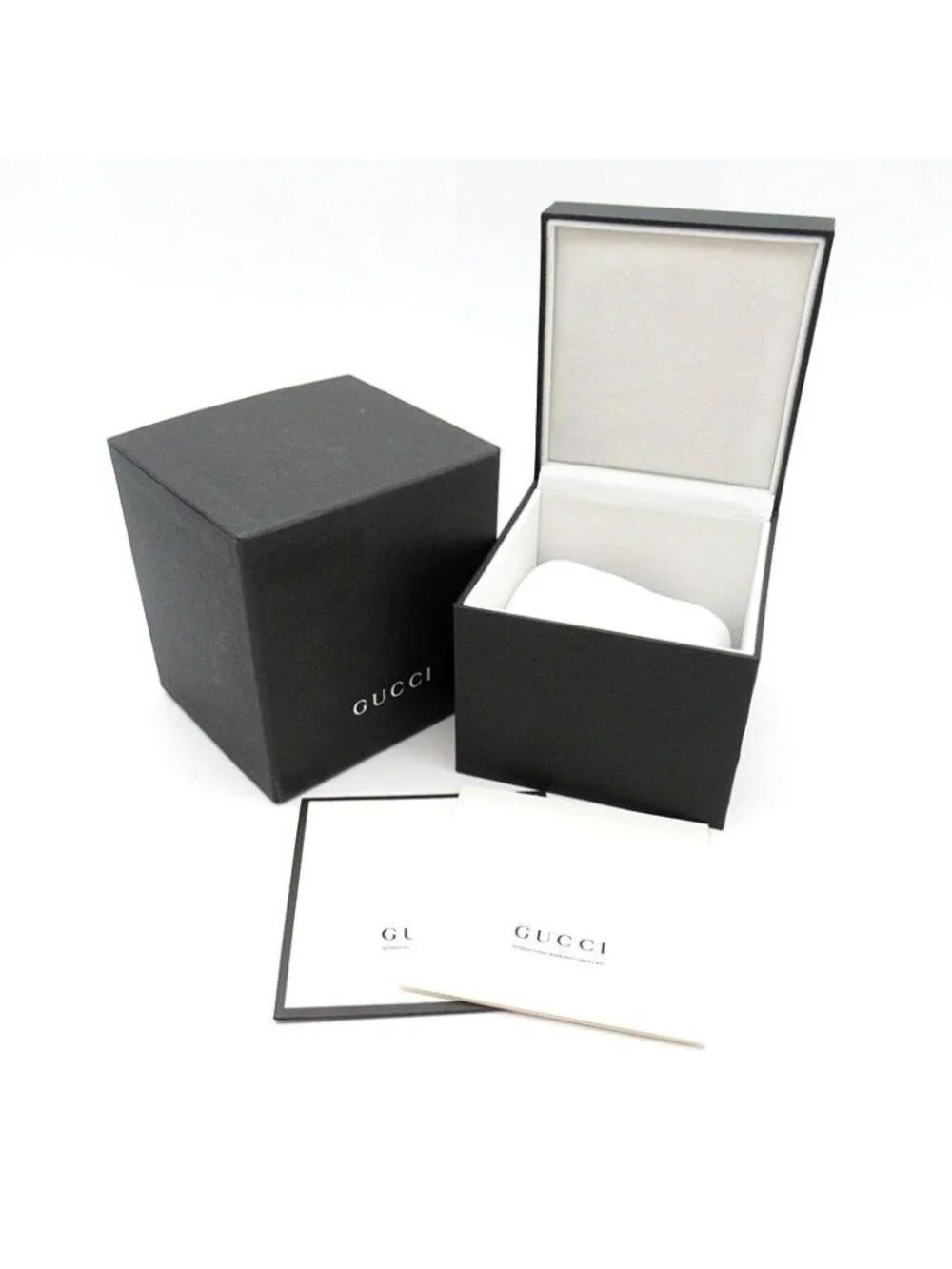 Gucci G-Timeless Watch 126.4 SS Silver Medium
